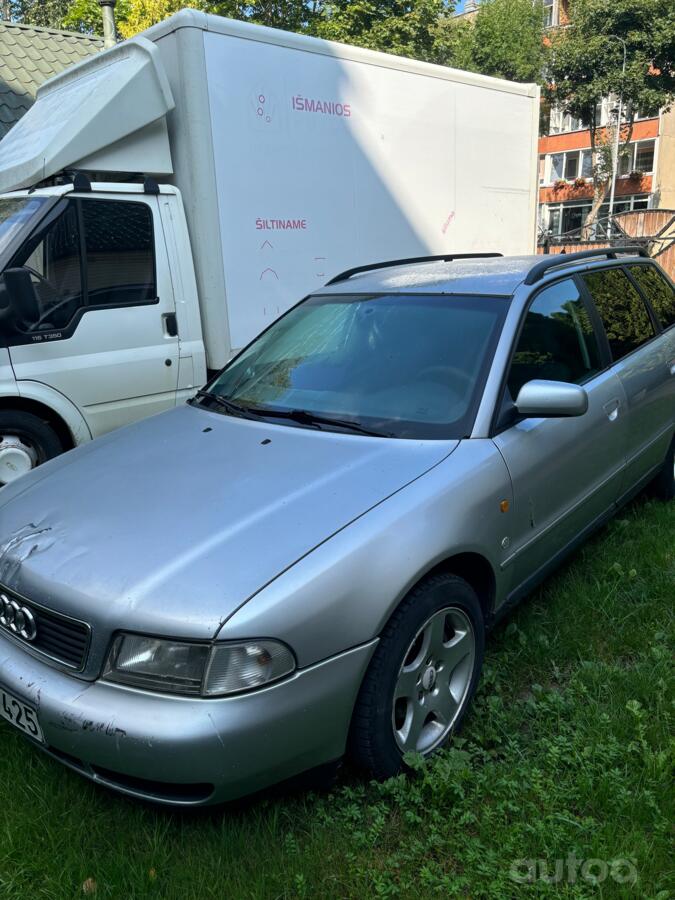 Audi A4 B5 Avant wagon 5-doors