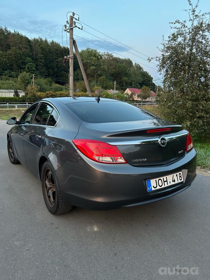 Opel Insignia A Sedan 4-doors