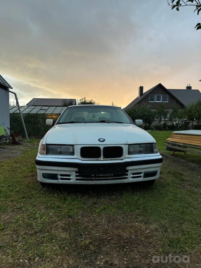BMW 3 Series E36 Sedan