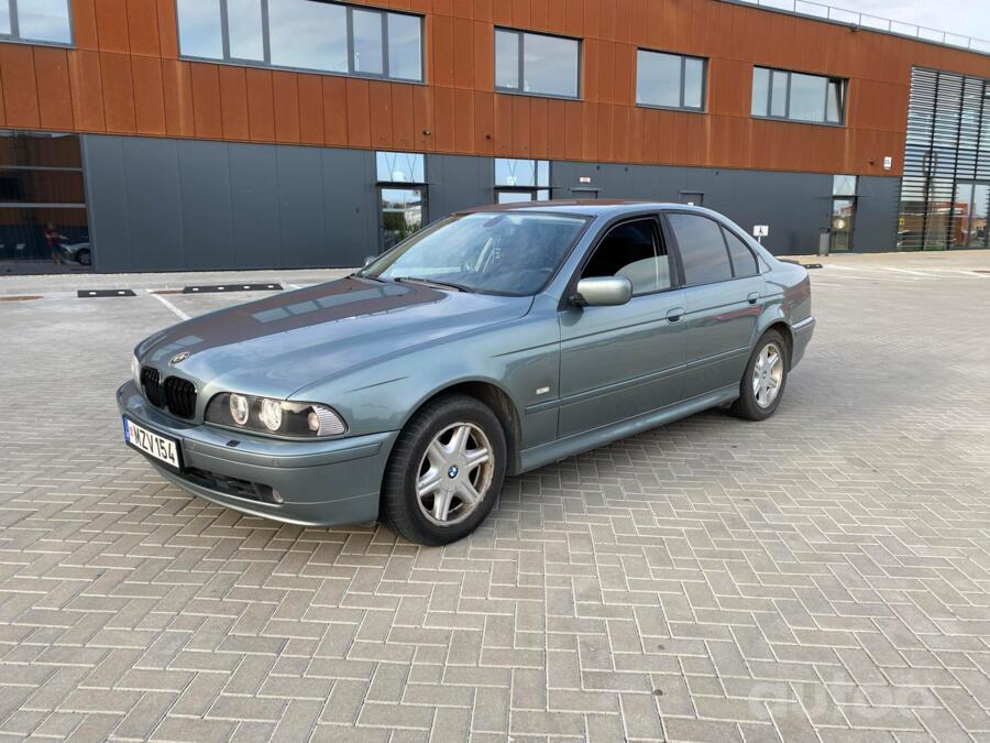 BMW 5 Series E39 Sedan 4-doors