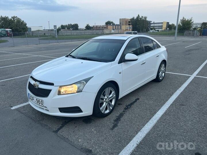 Chevrolet Cruze J300 Sedan