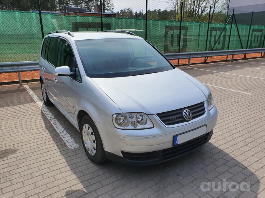 Volkswagen Touran 1 generation Minivan