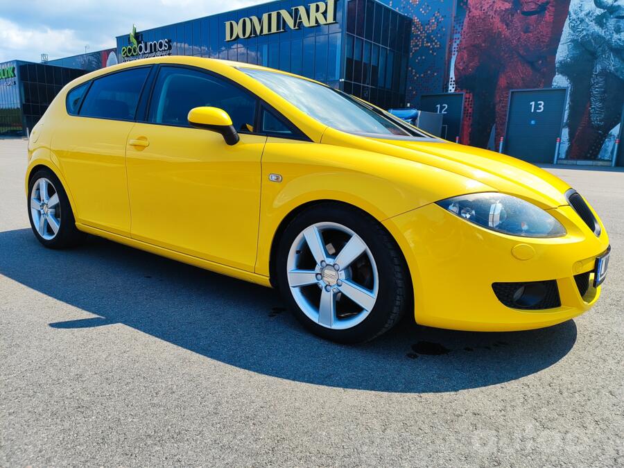 SEAT Leon 2 generation Hatchback 5-doors