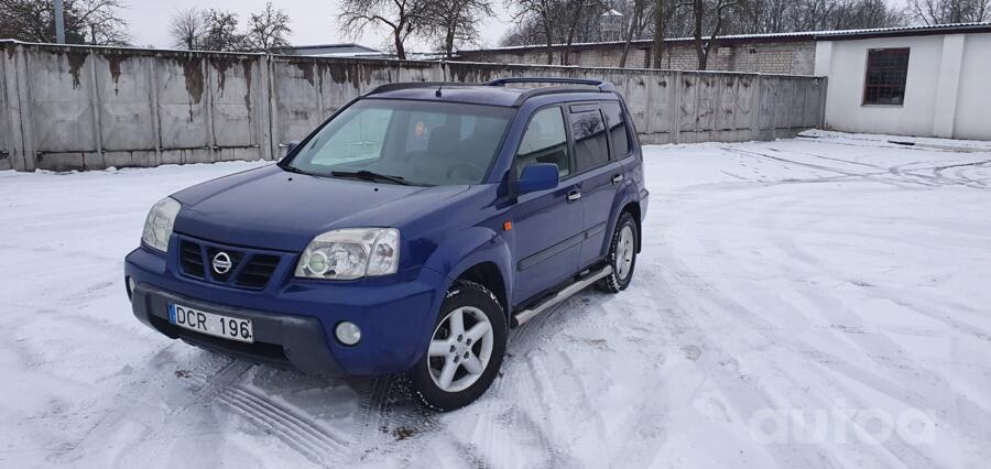 Nissan X-Trail T30 Crossover