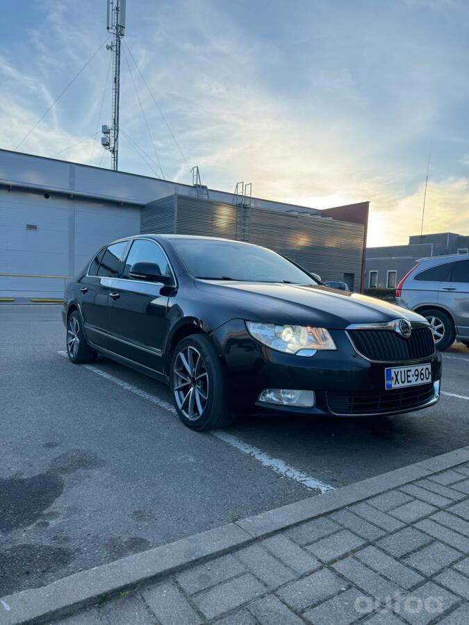 Skoda Superb 2 generation Liftback
