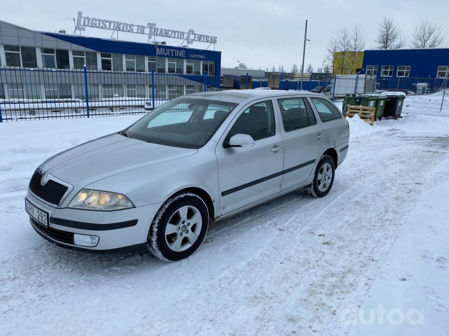 Skoda Octavia 1 generation [restyling] Combi wagon 5-doors
