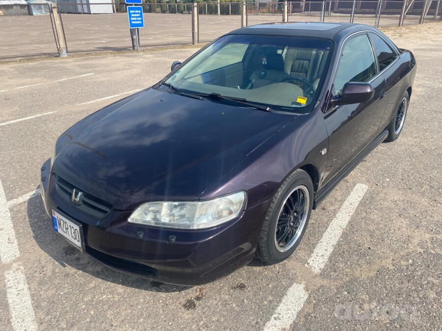 Honda Accord 6 generation US-spec Coupe