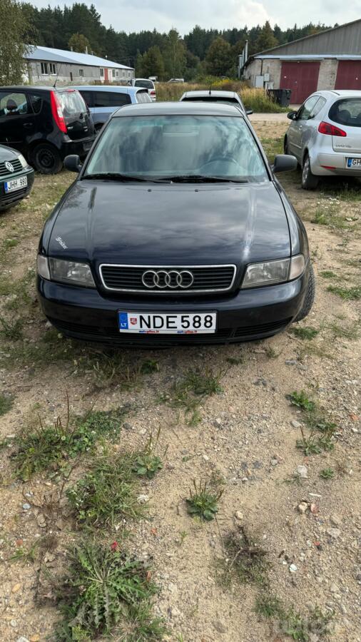 Audi A4 B5 Sedan