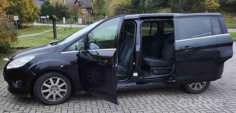 Ford Grand C-MAX