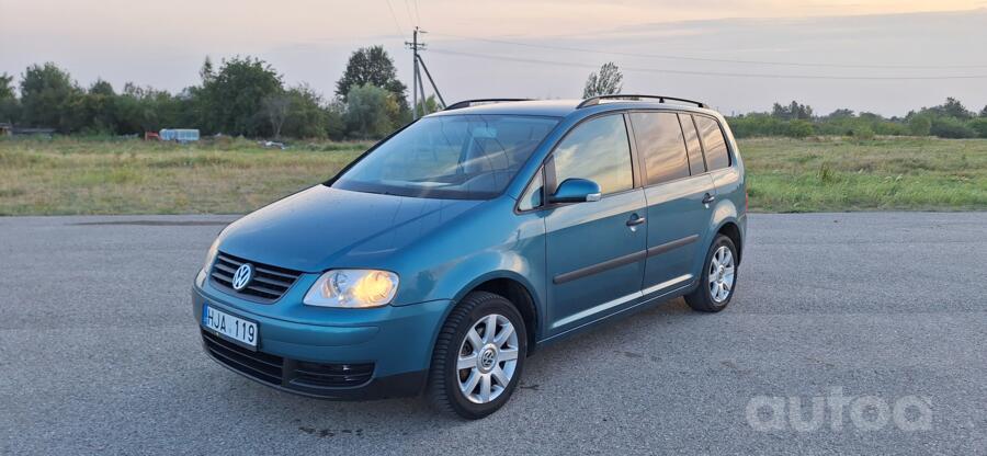 Volkswagen Touran 1 generation Minivan