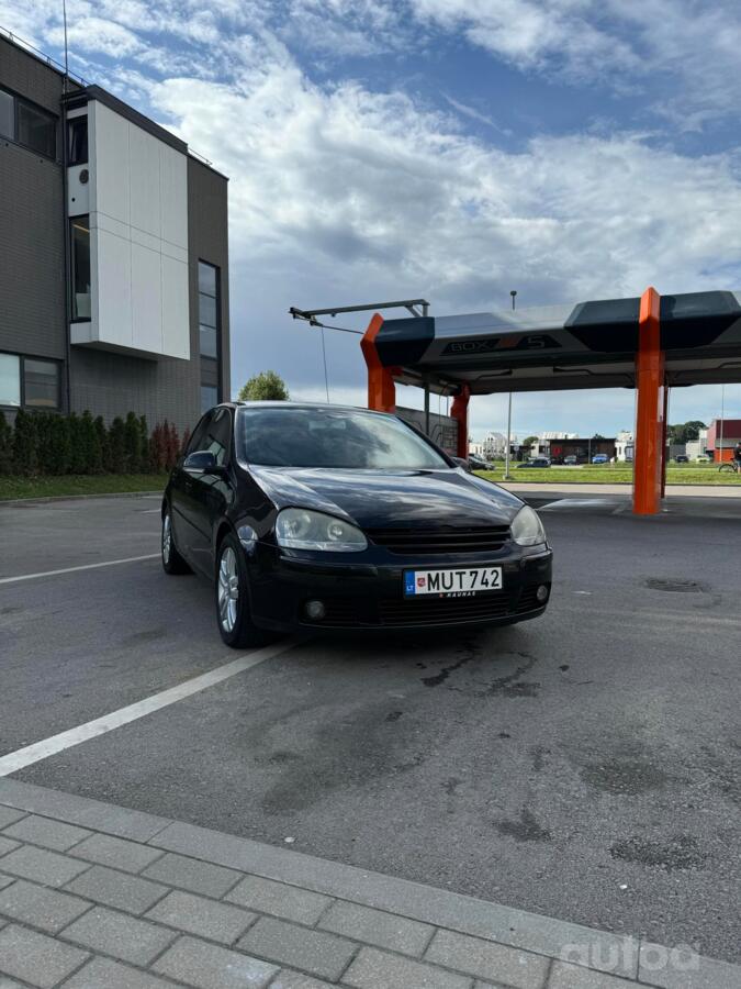 Volkswagen Golf 5 generation Hatchback 5-doors