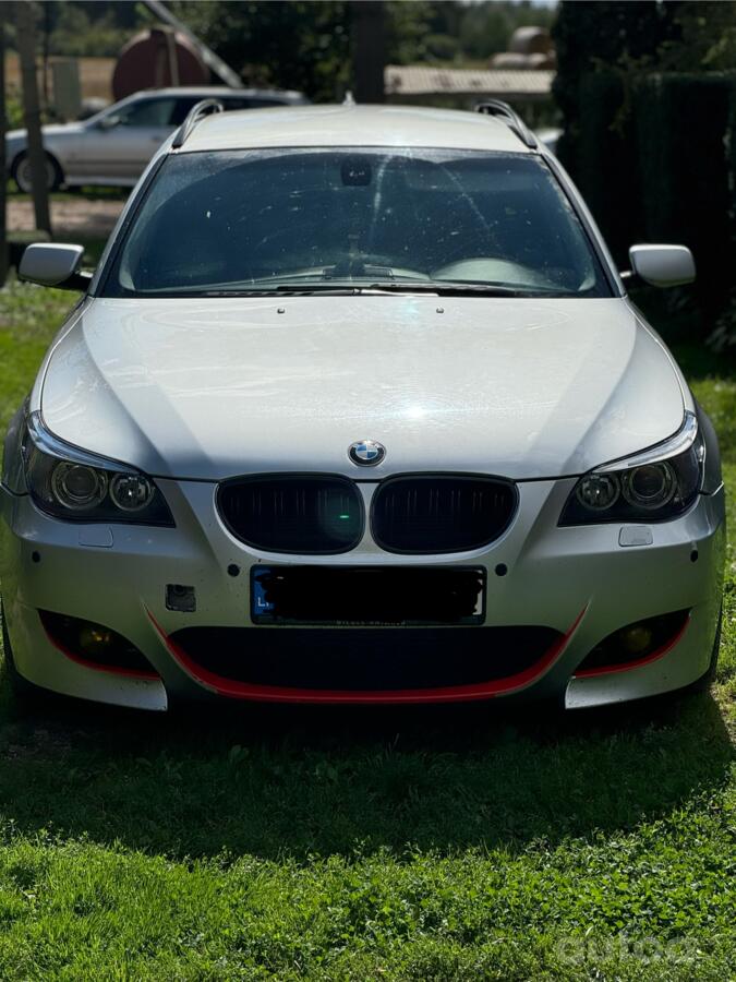 BMW 5 Series E60/E61 Touring wagon