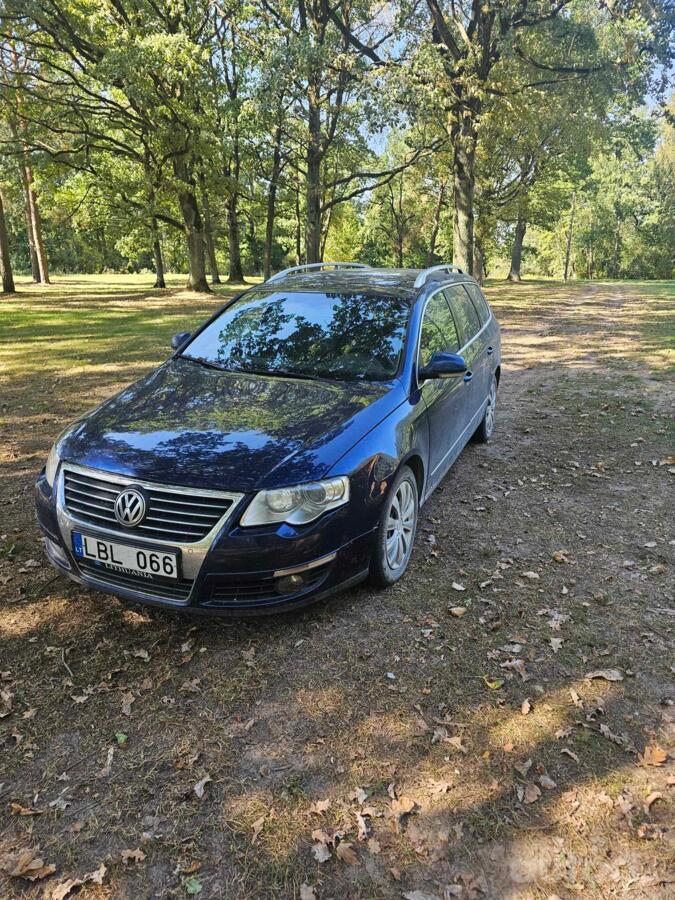 Volkswagen Passat B6 wagon 5-doors