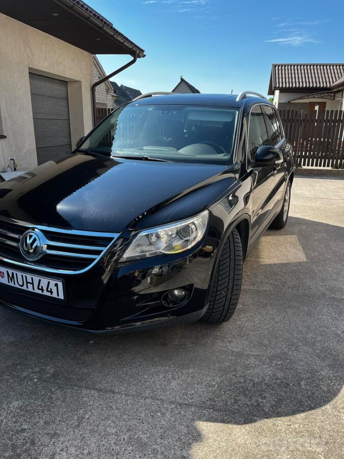 Volkswagen Tiguan 1 generation Crossover