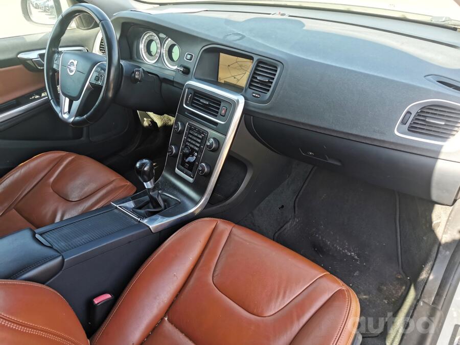 Volvo V60 1 generation wagon