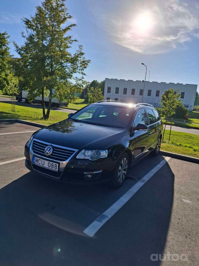 Volkswagen Passat B6 wagon 5-doors