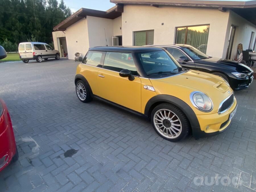 Mini Cooper S R56 Hatchback