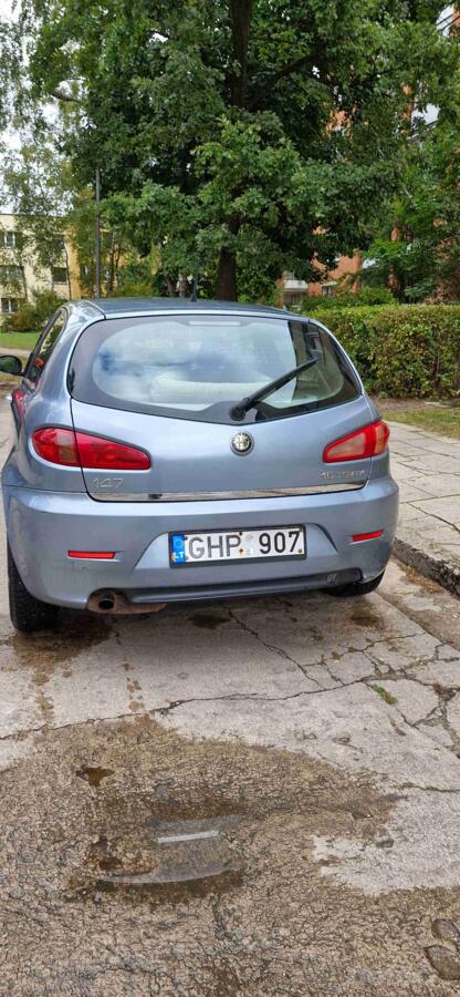 Alfa Romeo 147
