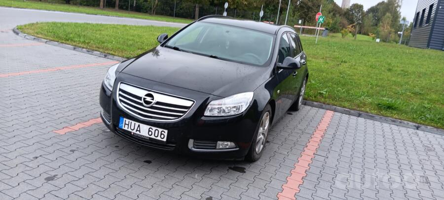 Opel Insignia A Sports Tourer wagon 5-doors