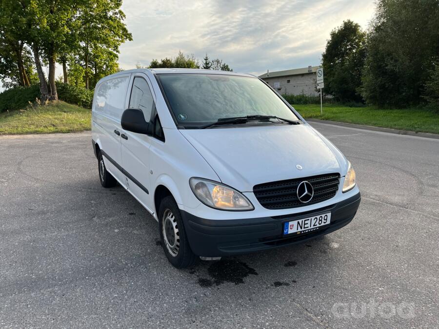 Mercedes-Benz Vito W639 Minivan 4-doors