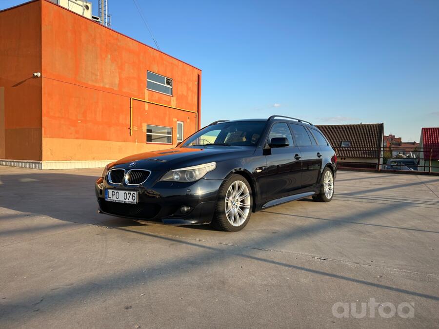 BMW 5 Series E60/E61 Touring wagon