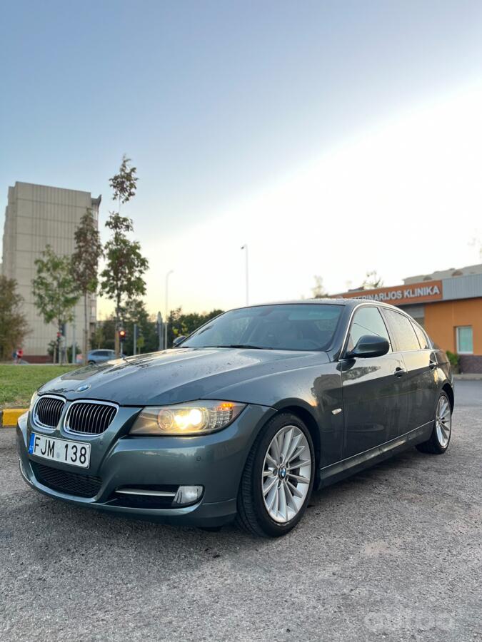 BMW 3 Series E90/E91/E92/E93 [restyling] Sedan