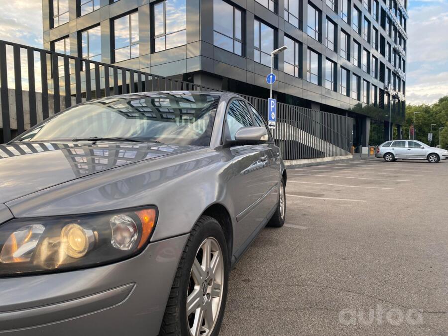 Volvo S40 2 generation Sedan
