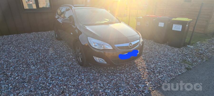 Opel Astra J [restyling] Sports Tourer wagon 5-doors