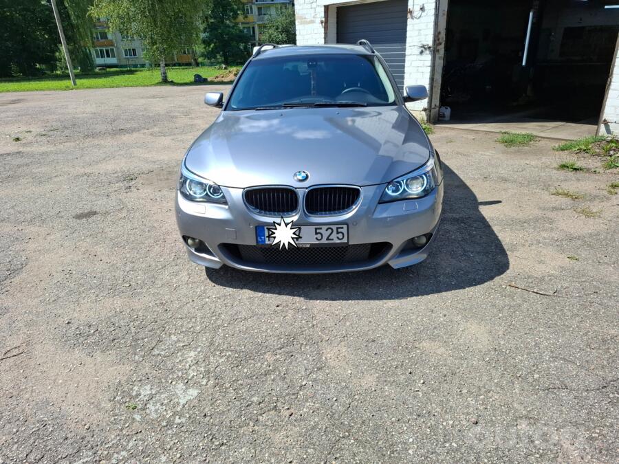 BMW 5 Series E60/E61 Touring wagon