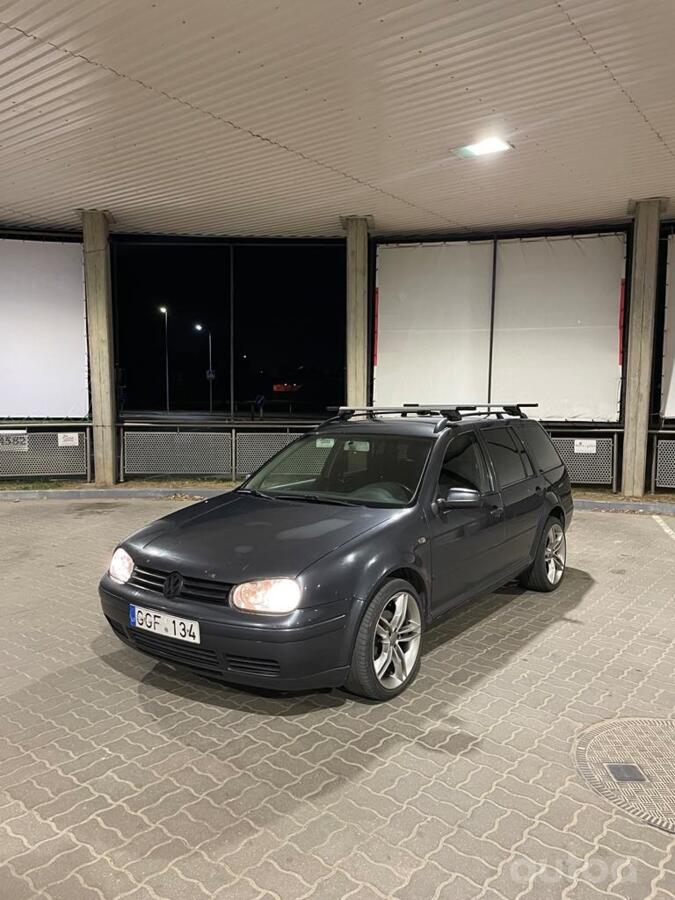 Volkswagen Golf 4 generation wagon