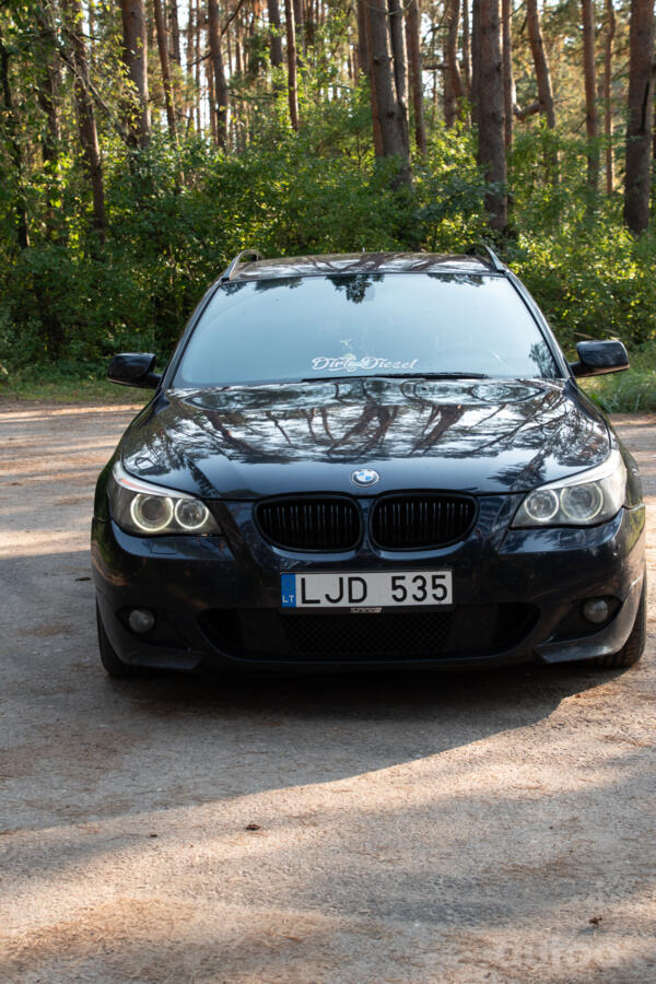 BMW 5 Series E60/E61 Touring wagon