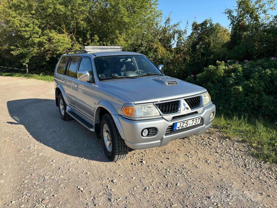 Mitsubishi Pajero Sport