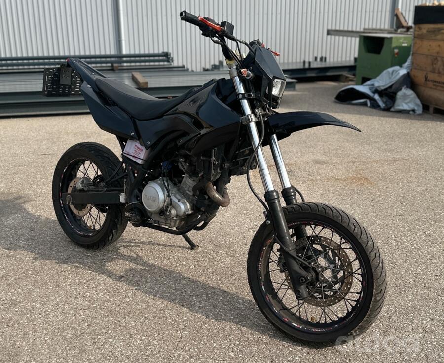 Yamaha WR
