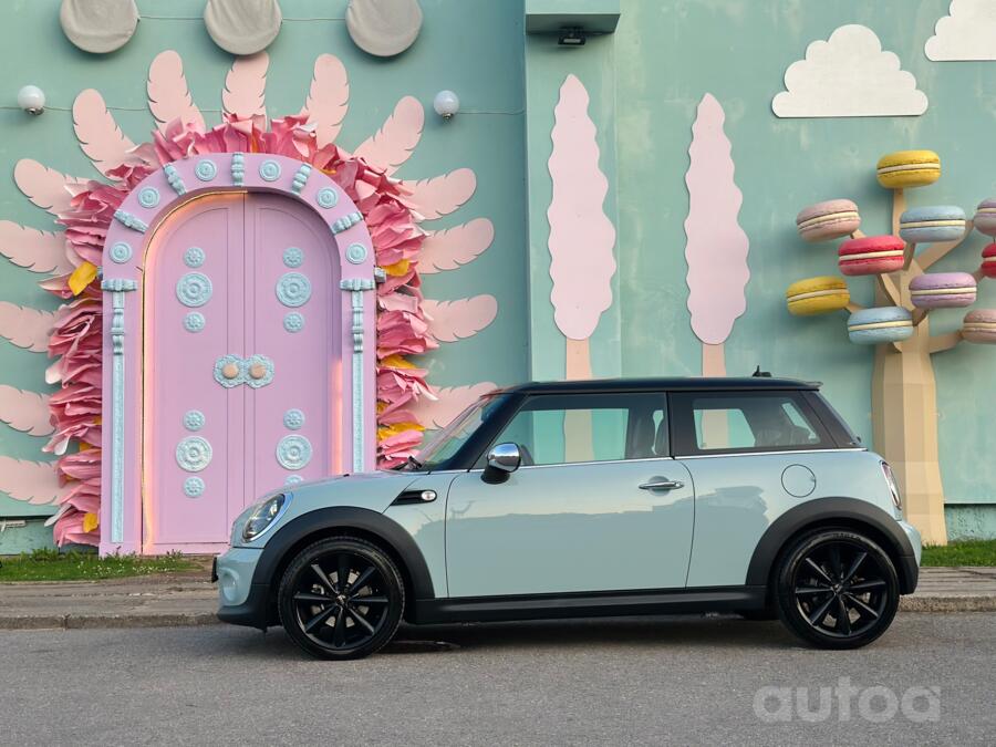 Mini Cooper R56 John Cooper Works hatchback 3-doors