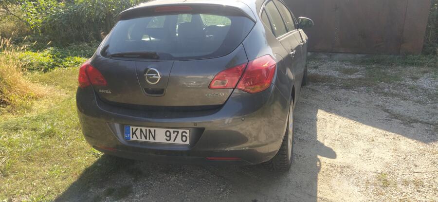 Opel Astra J Hatchback 5-doors