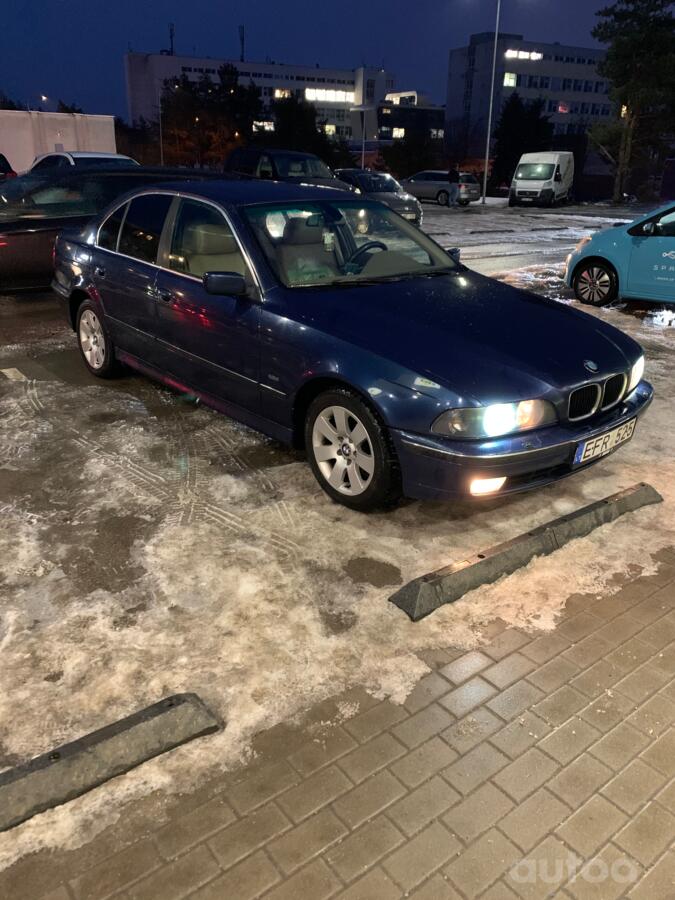BMW 5 Series E39 Sedan 4-doors