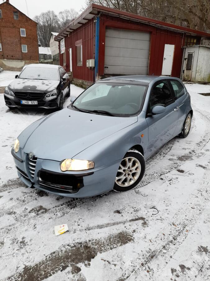 Alfa Romeo 147 1 generation Hatchback 3-doors