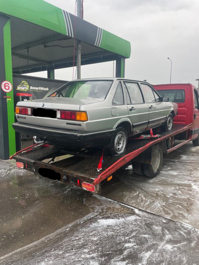Volkswagen Passat B2 Sedan 4-doors