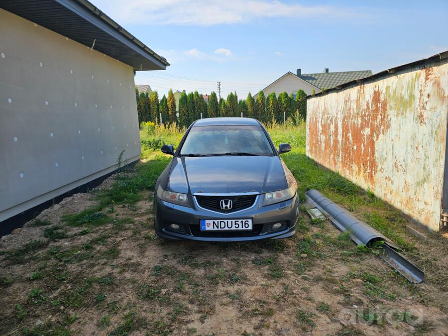 Honda Accord 7 generation wagon