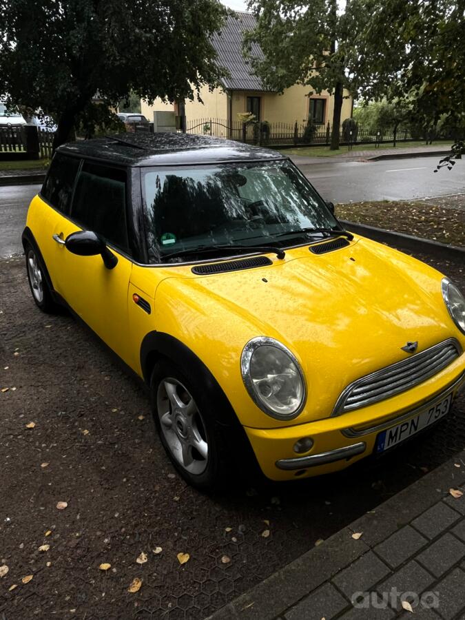 Mini Cooper R50 Hatchback