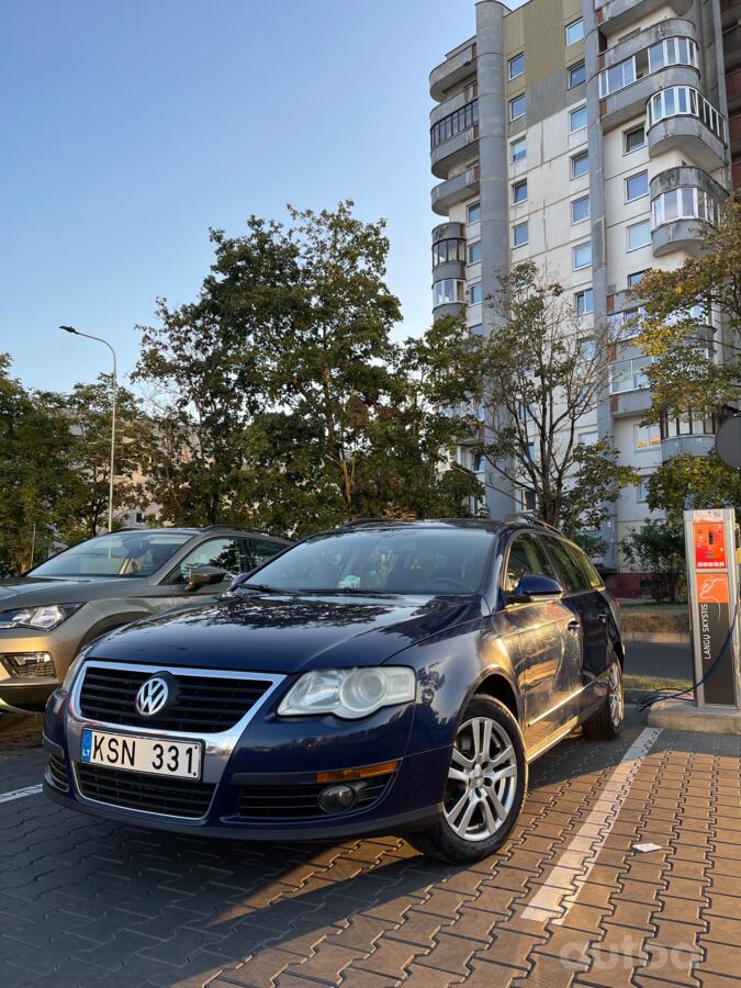 Volkswagen Passat B6 wagon 5-doors