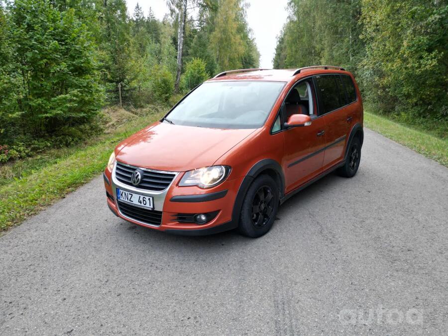 Volkswagen Touran 1 generation [restyling] Cross minivan 5-doors