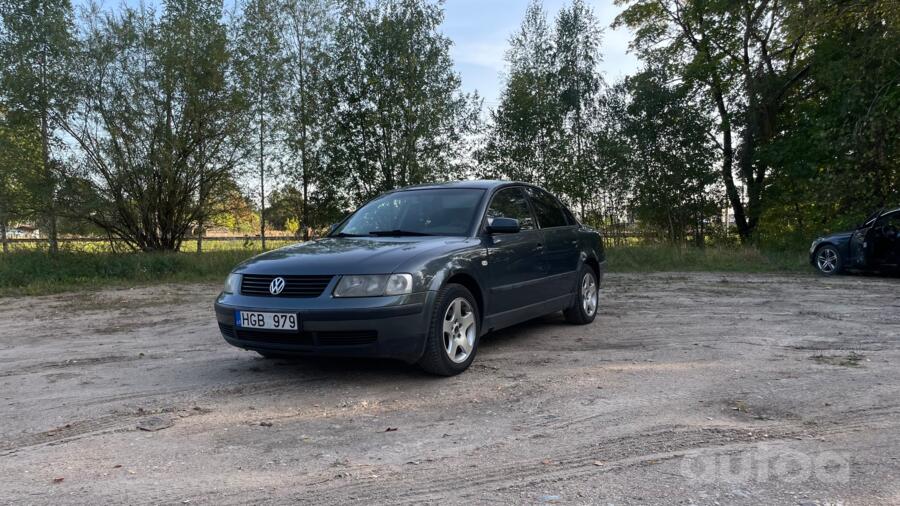 Volkswagen Passat B5 Sedan 4-doors
