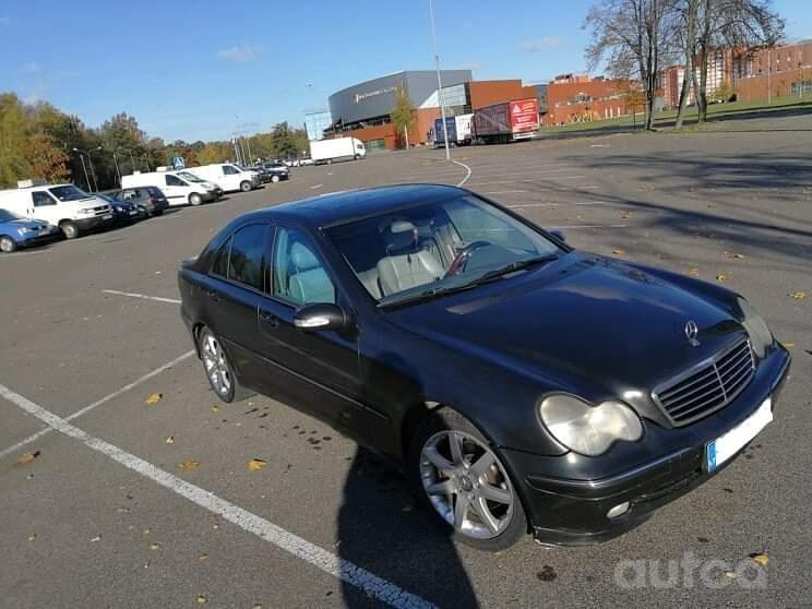 Mercedes-Benz C-Class W203/S203/CL203 Sedan