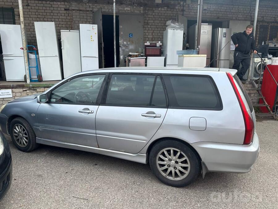 Mitsubishi Lancer IX wagon 5-doors