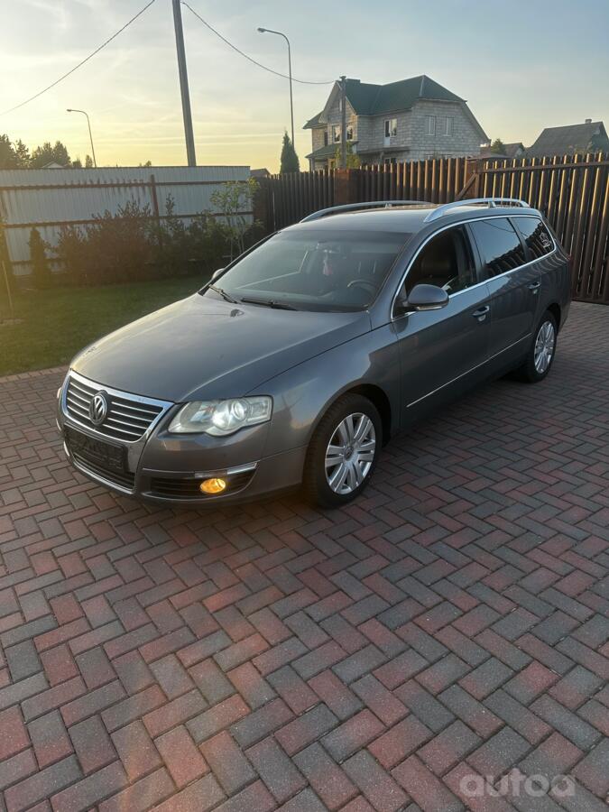 Volkswagen Passat B6 wagon 5-doors