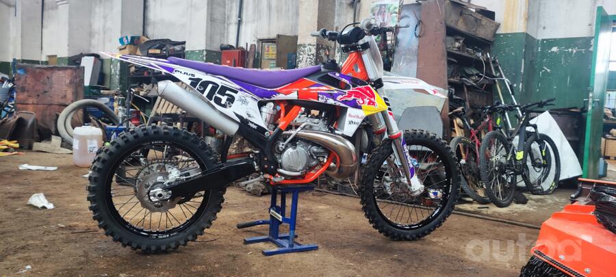KTM 250