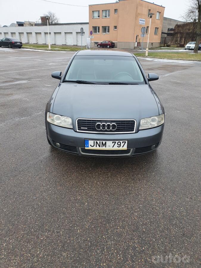 Audi A4 B6 Sedan