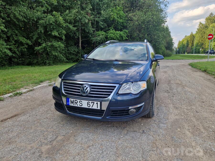 Volkswagen Passat B6 wagon 5-doors