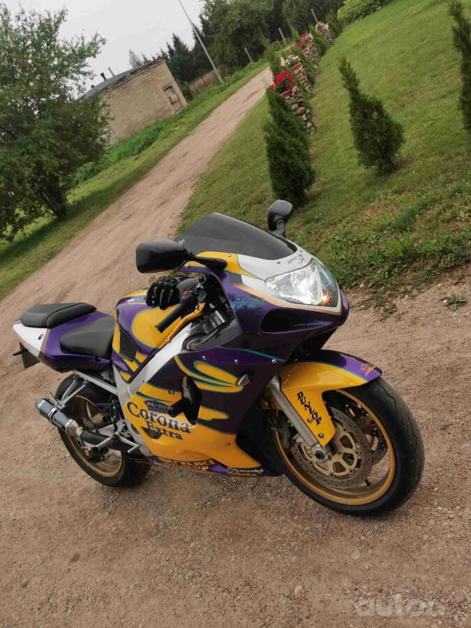 Suzuki GSX-R
